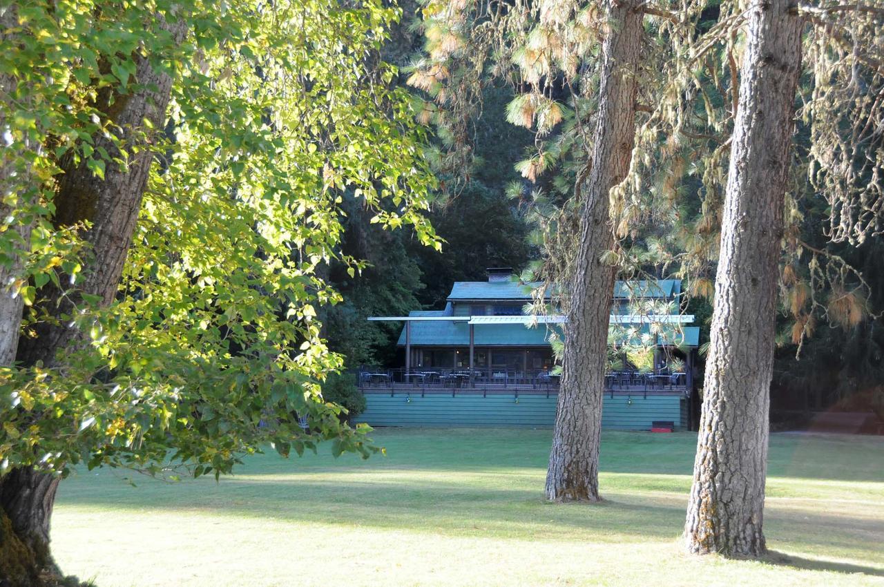 Morrisons Rogue River Lodge Merlin Exteriör bild