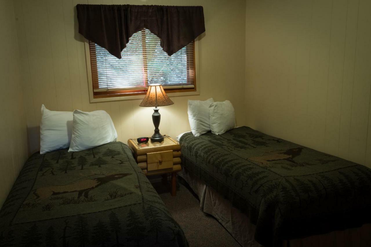 Morrisons Rogue River Lodge Merlin Exteriör bild