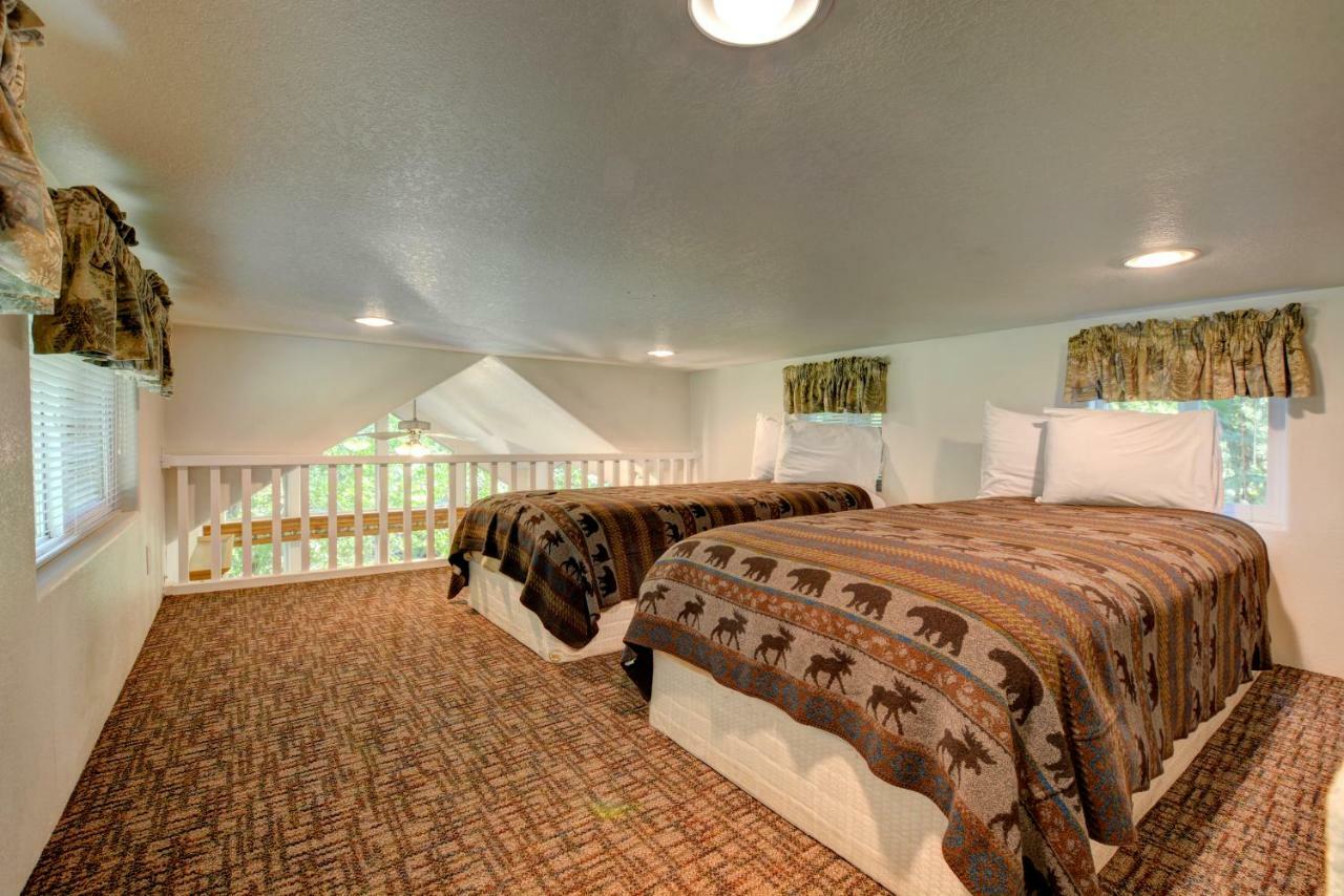 Morrisons Rogue River Lodge Merlin Exteriör bild